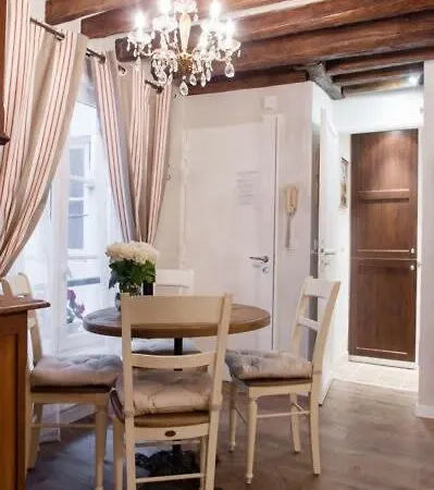 Le Merlot Du Marais Appartamento Parigi